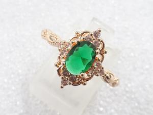 色石　指輪(14.5号)